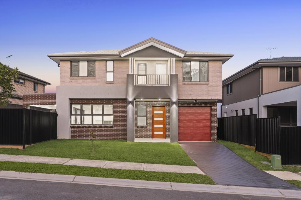 11 Ehrlich St, Campbelltown, NSW 2560