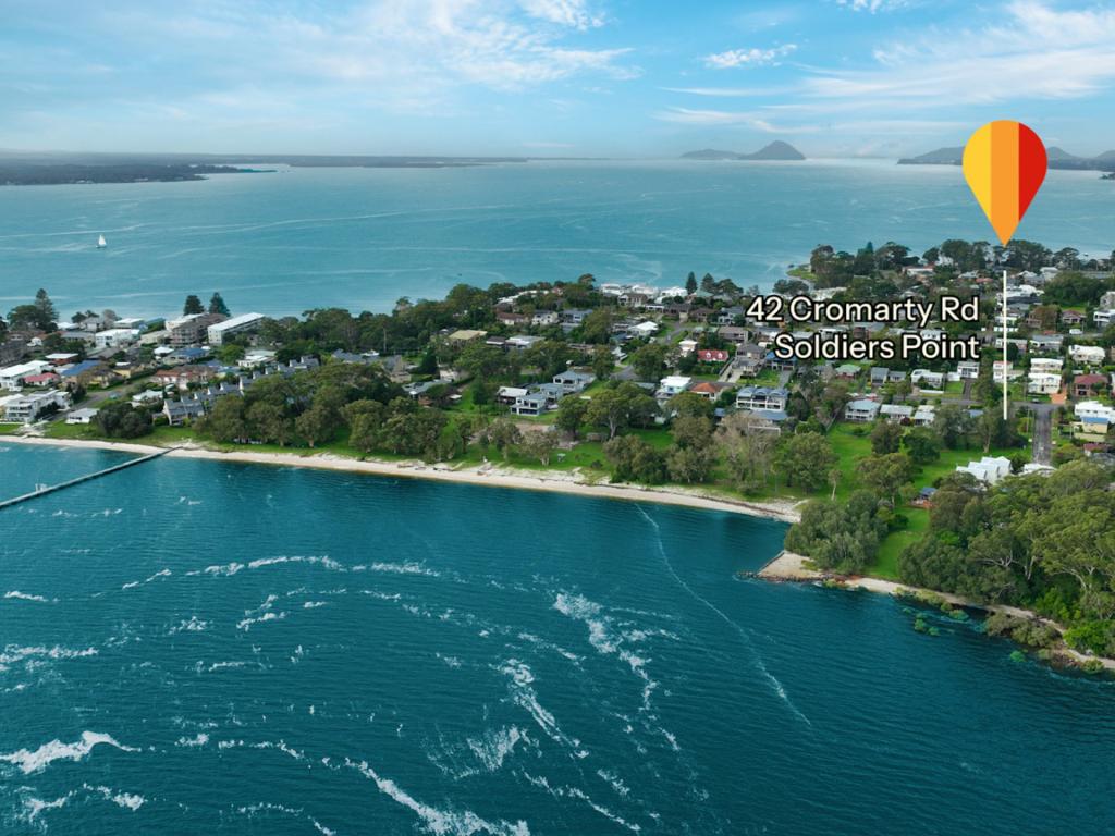 42 Cromarty Rd, Soldiers Point, NSW 2317