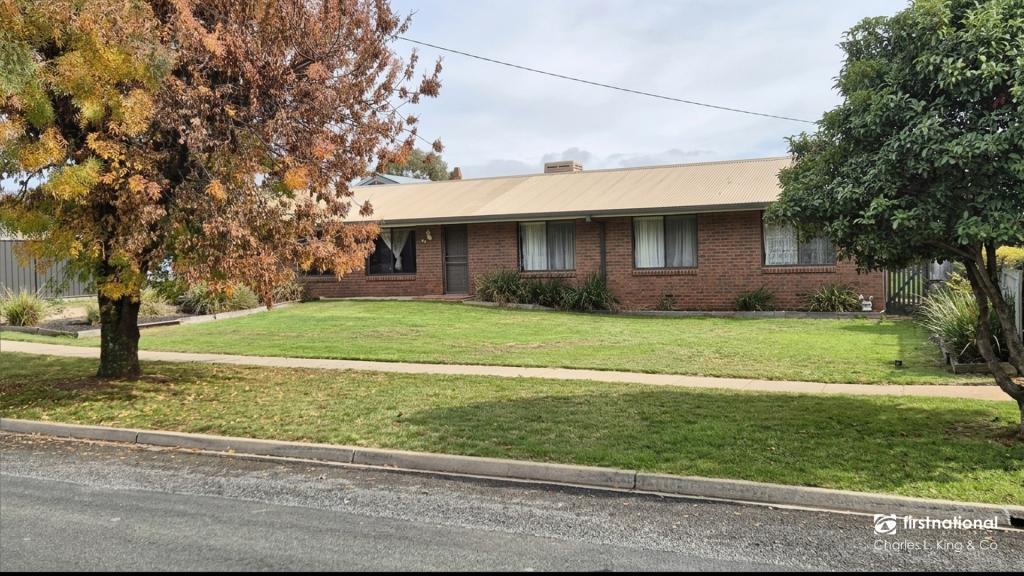 40 Echuca St, Moama, NSW 2731