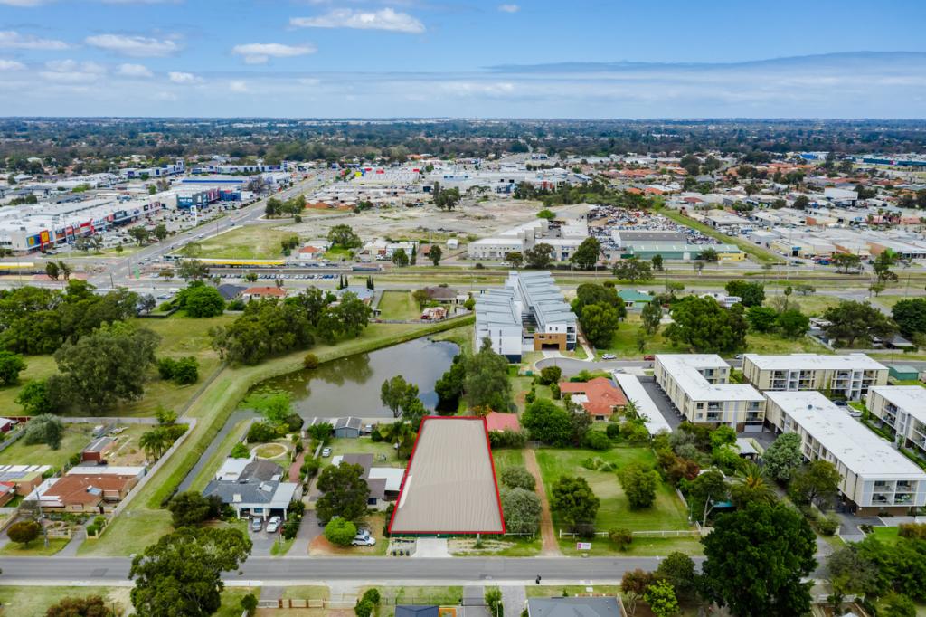 17 Central Tce, Beckenham, WA 6107