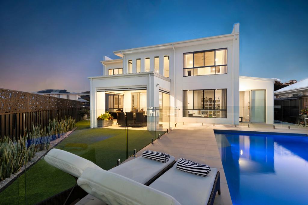 4 PIPELINE AVE, PEREGIAN BEACH, QLD 4573