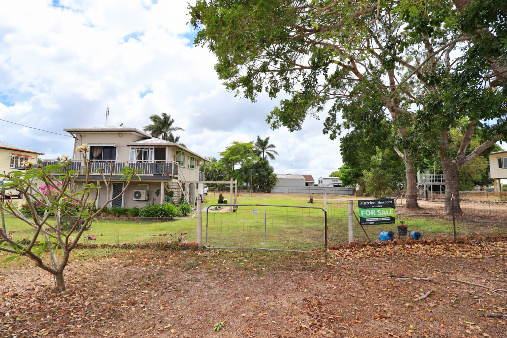 101 Thirteenth Ave, Home Hill, QLD 4806