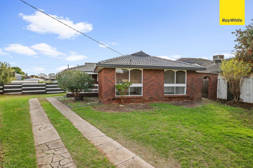 15 Kingsford Ave, Melton South, VIC 3338