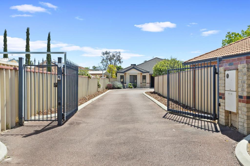 11 Field Ave, Redcliffe, WA 6104