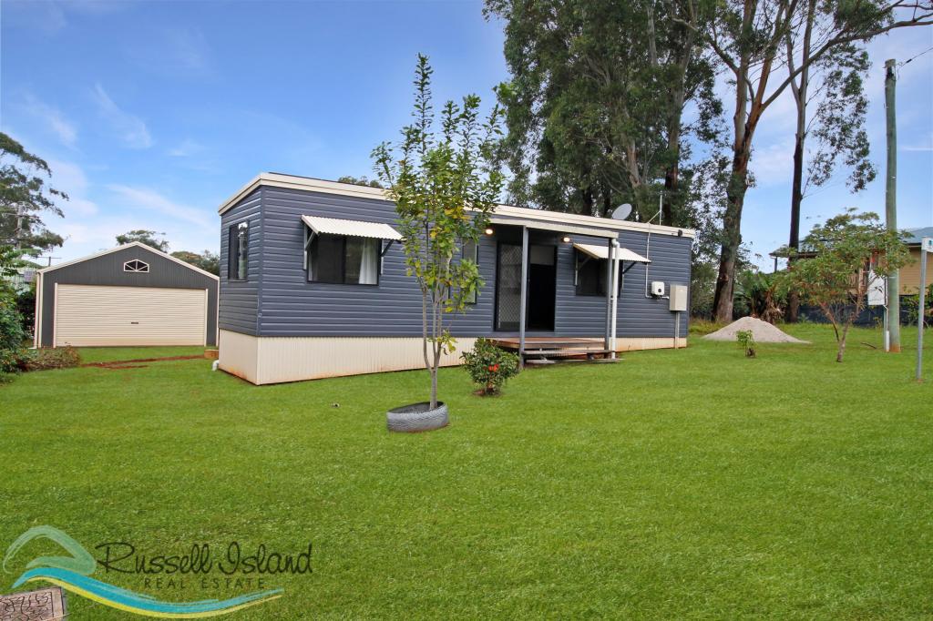 14 Dryandra St, Russell Island, QLD 4184