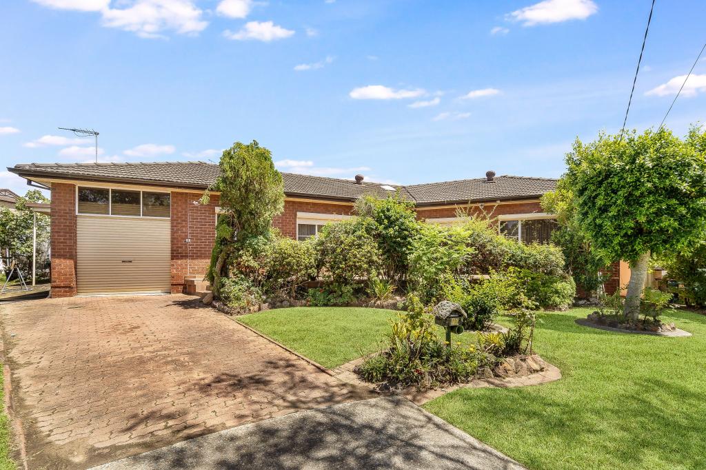 12 Illawong Cres, Greenacre, NSW 2190