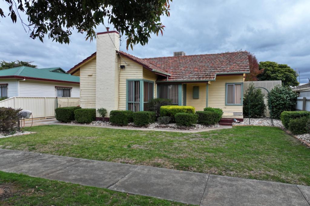 22 Hopetoun St, Rochester, VIC 3561