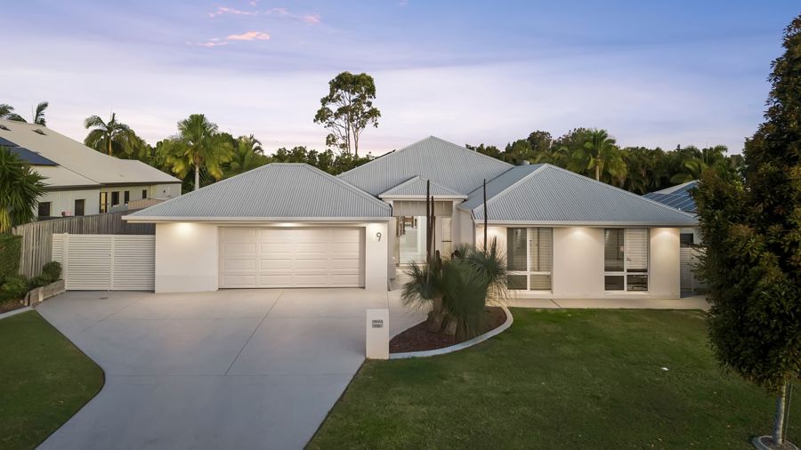 19 Rainbow Cct, Coomera, QLD 4209