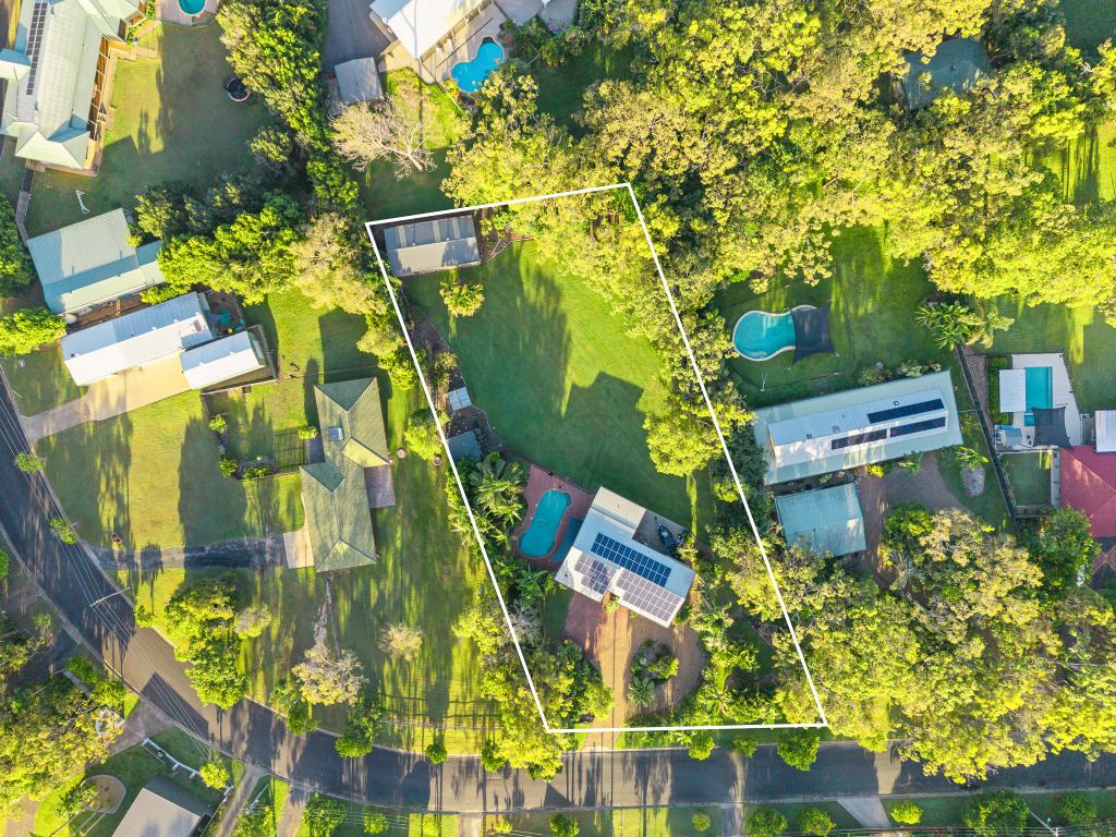 16 Wellington Cres, Wondunna, QLD 4655