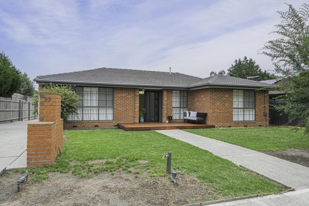 99 Mansfield St, Berwick, VIC 3806