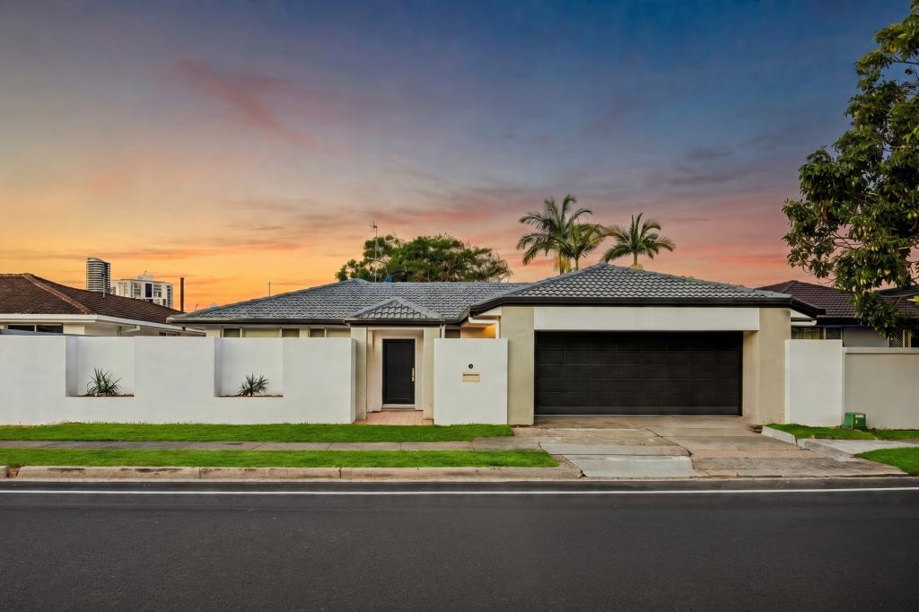 110 Sunshine Bvd, Mermaid Waters, QLD 4218