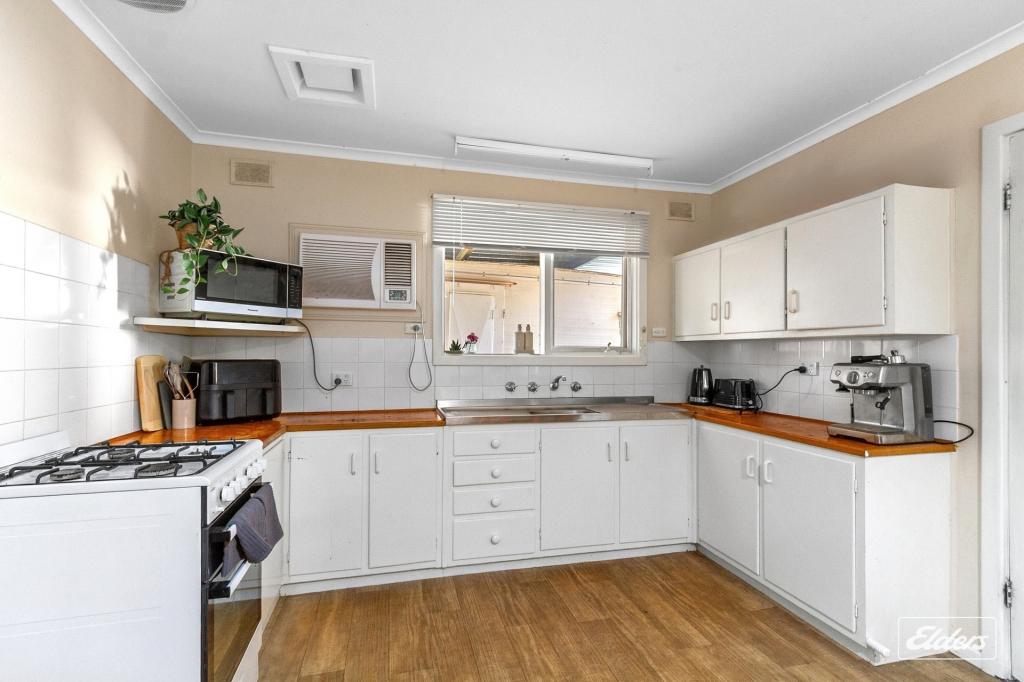 10 Grevillea St, Whyalla Stuart, SA 5608