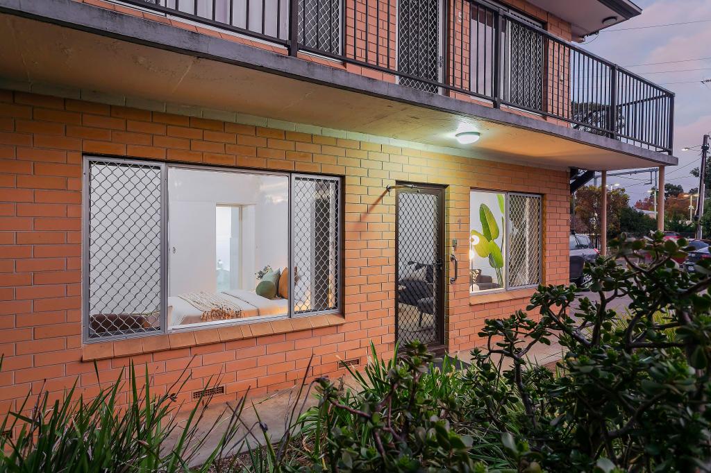 1/2 Emerson Rd, Black Forest, SA 5035