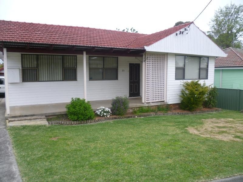23 Adelaide St, Raymond Terrace, NSW 2324