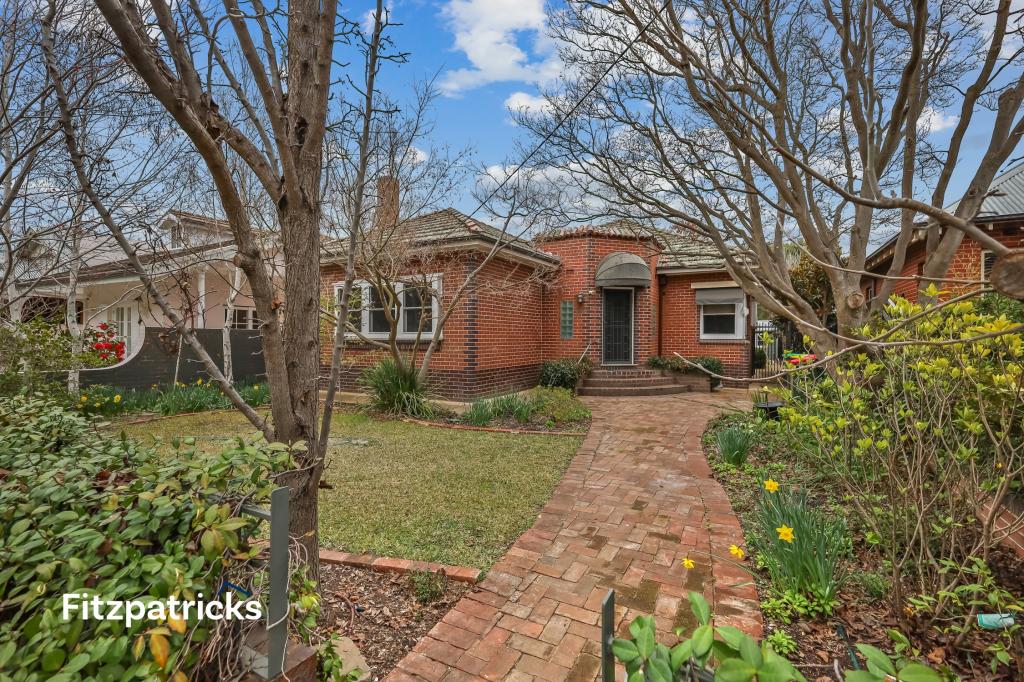 98 Thorne St, Wagga Wagga, NSW 2650