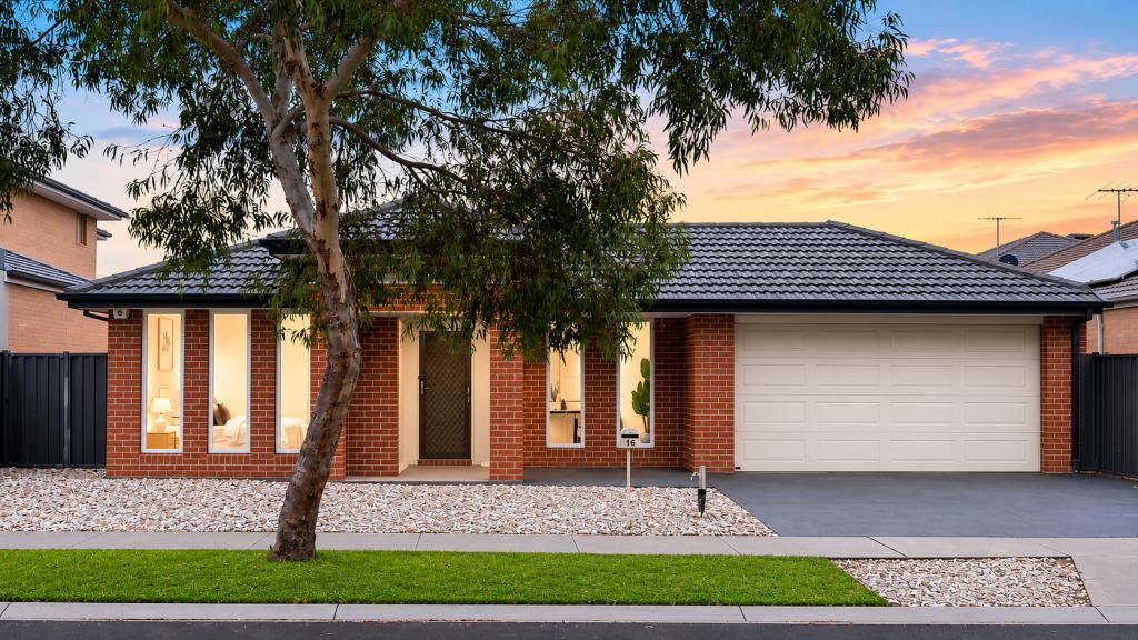16 Freshet Ave, Point Cook, VIC 3030