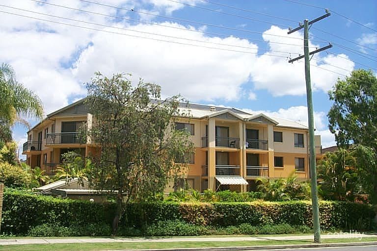 16/10 Genoa St, Surfers Paradise, QLD 4217