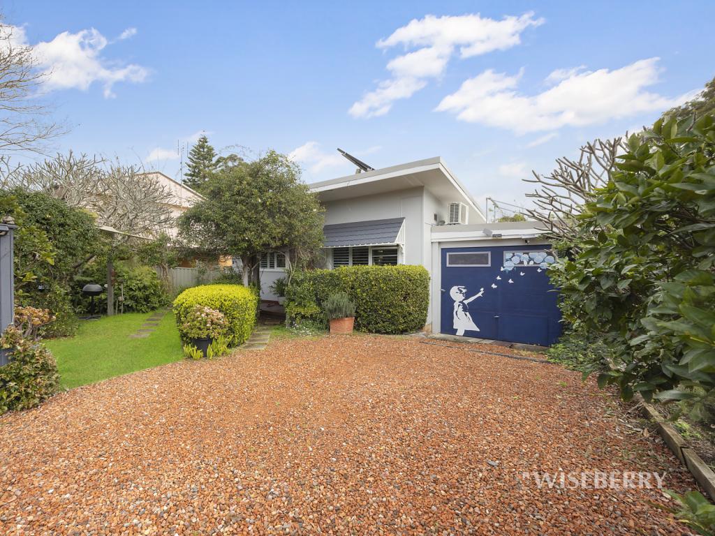 32 Laelana Ave, Budgewoi, NSW 2262