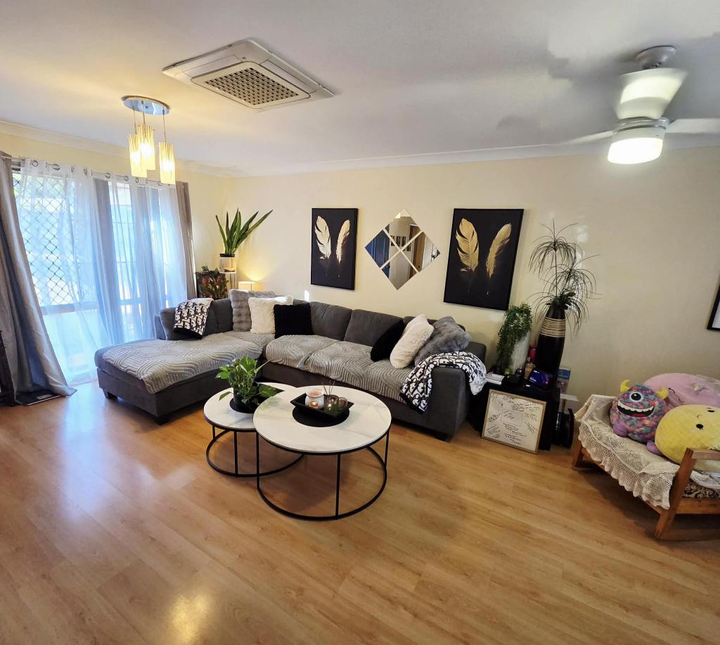 16 Kurrajong St, Durack, QLD 4077