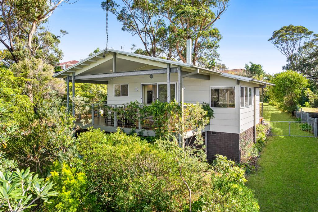 32 Mulgowrie St, Malua Bay, NSW 2536