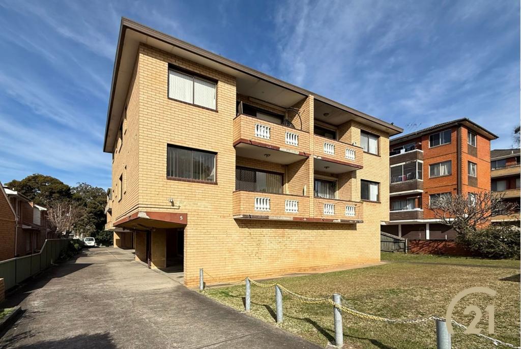 2/5 Lackey St, Fairfield, NSW 2165
