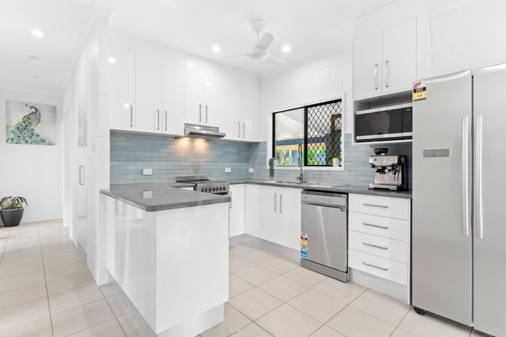 5 Hayley Cl, Woree, QLD 4868