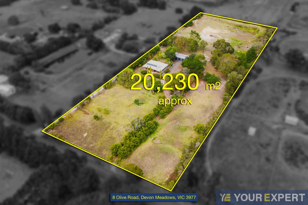 8 Olive Rd, Devon Meadows, VIC 3977