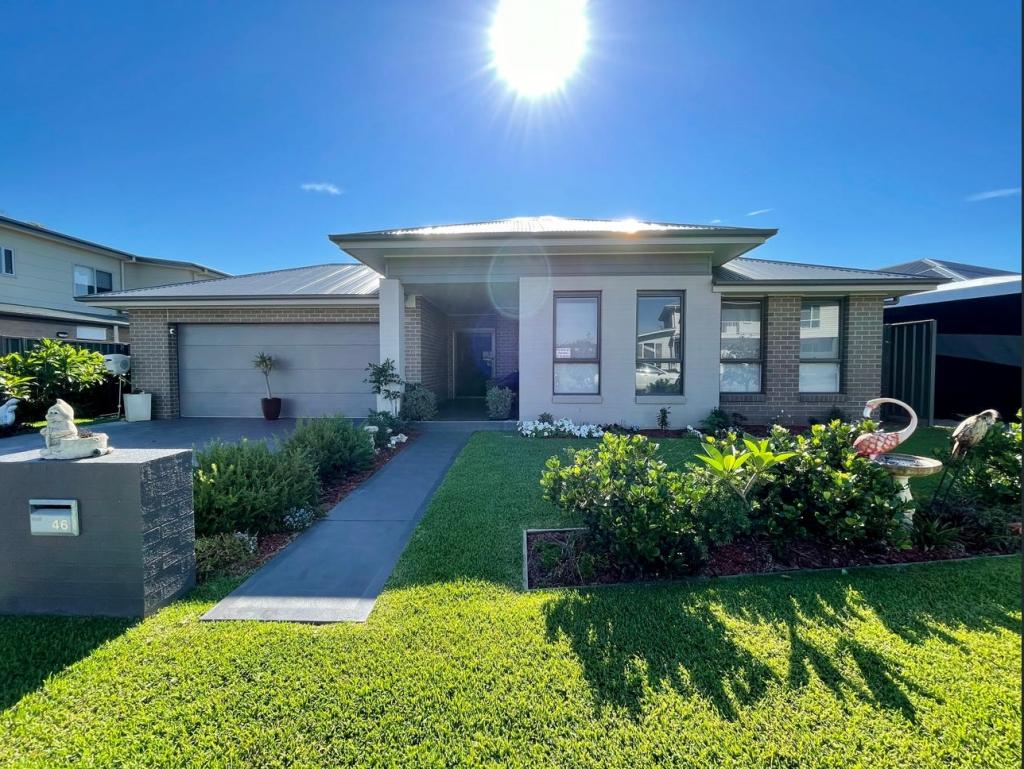 46 Apple St, Fern Bay, NSW 2295