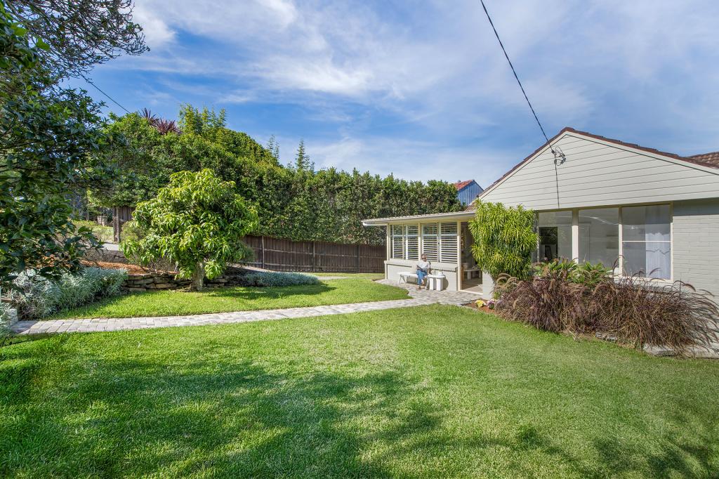 1 Graham Ave, Freshwater, NSW 2096