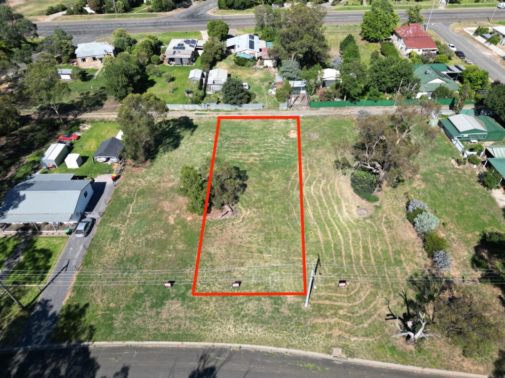 14 William St, Berrigan, NSW 2712