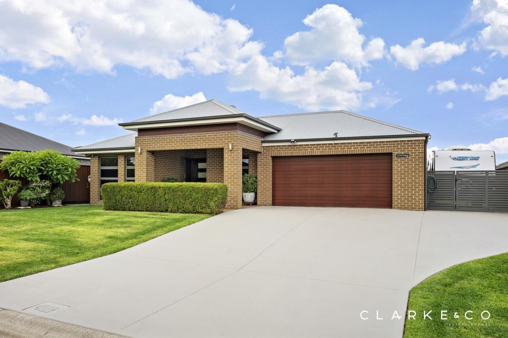 15 KITE ST, ABERGLASSLYN, NSW 2320