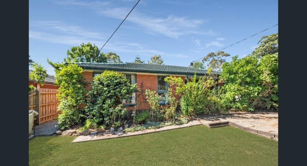 25 Milford St, Kilsyth, VIC 3137