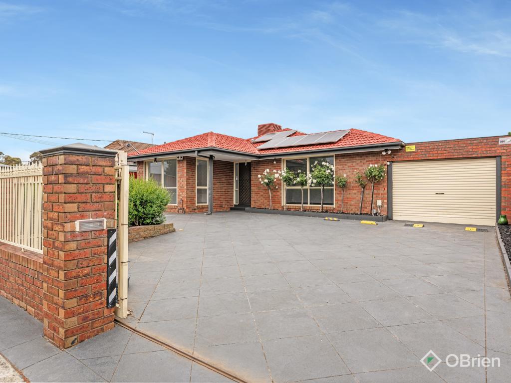 22 Rouse St, Cranbourne, VIC 3977