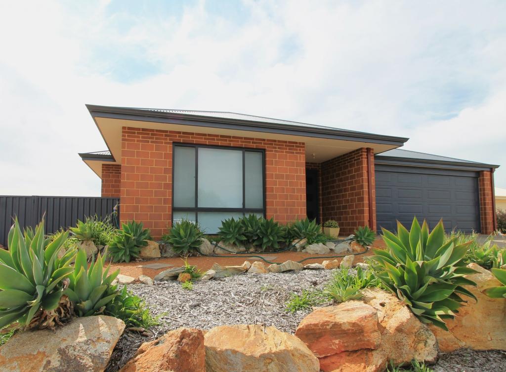 44 TOMKINS BEND, NUNILE, WA 6566