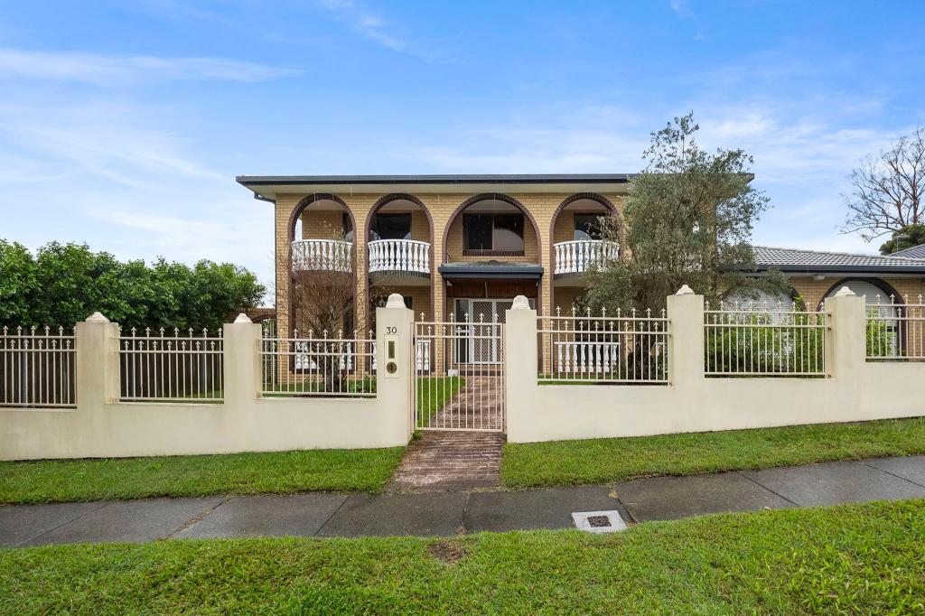 30 Tristan St, Carindale, QLD 4152