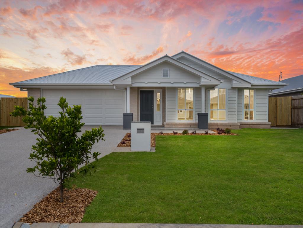 5 Lucinda Way, Eli Waters, QLD 4655