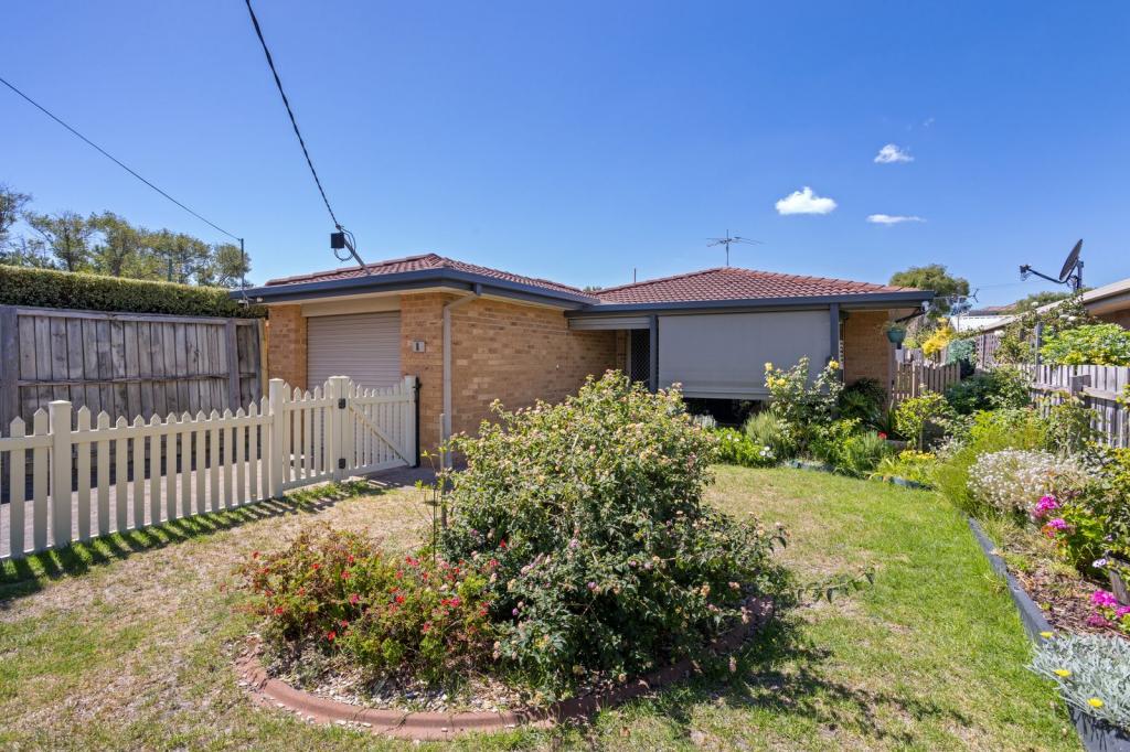 1 Second Ave, Rosebud, VIC 3939