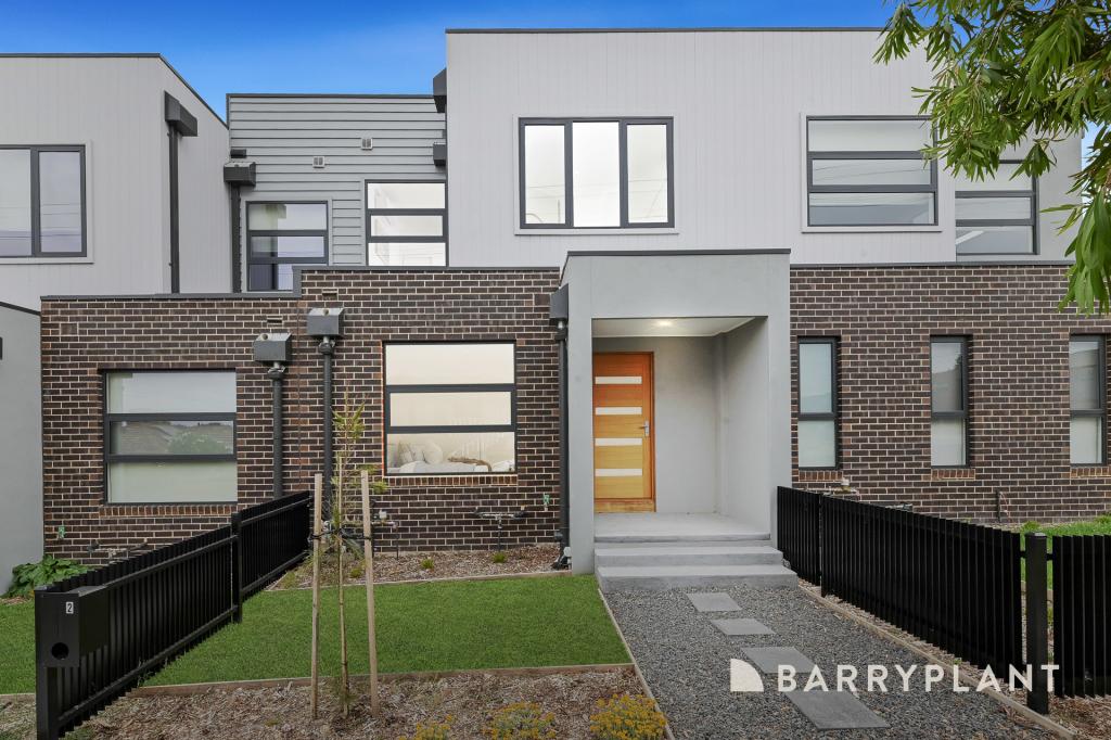 2/8 MOUNTAIN GATE DR, FERNTREE GULLY, VIC 3156