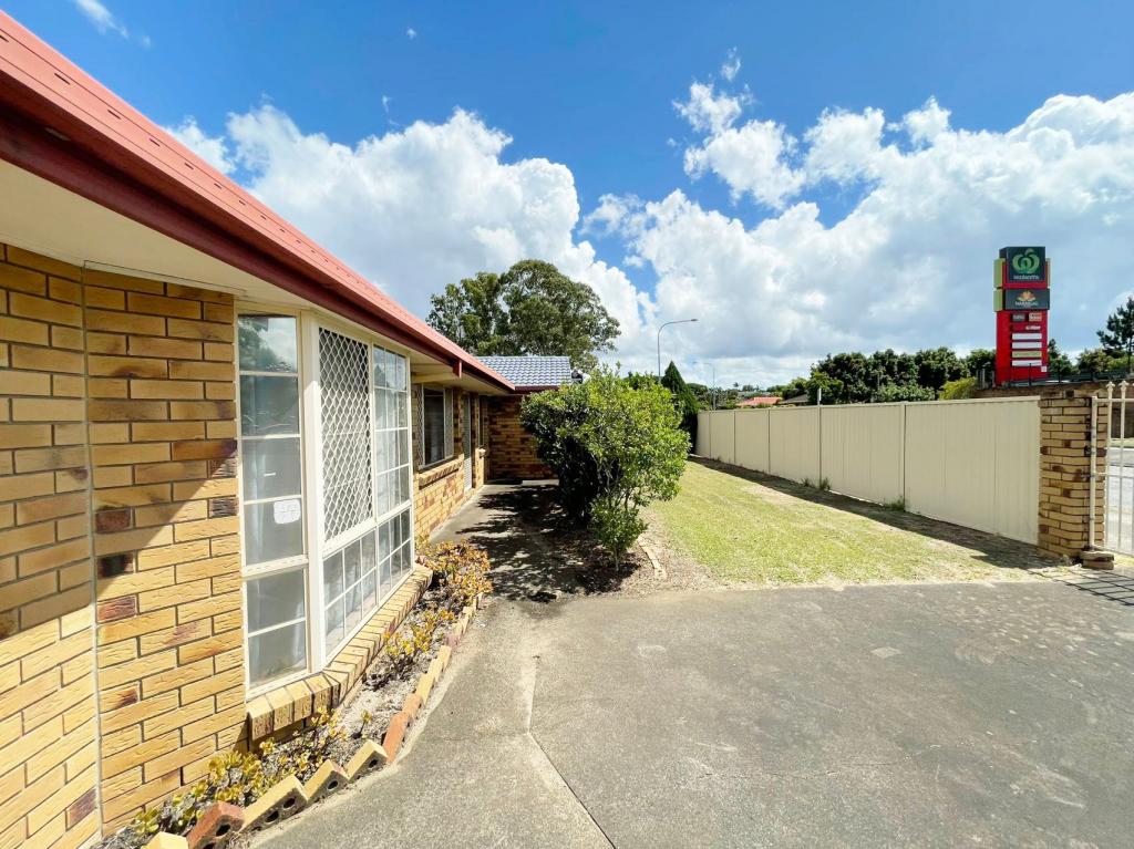 216 Warrigal Rd, Runcorn, QLD 4113