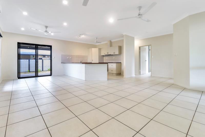 20 Yirra Cres, Rosebery, NT 0832