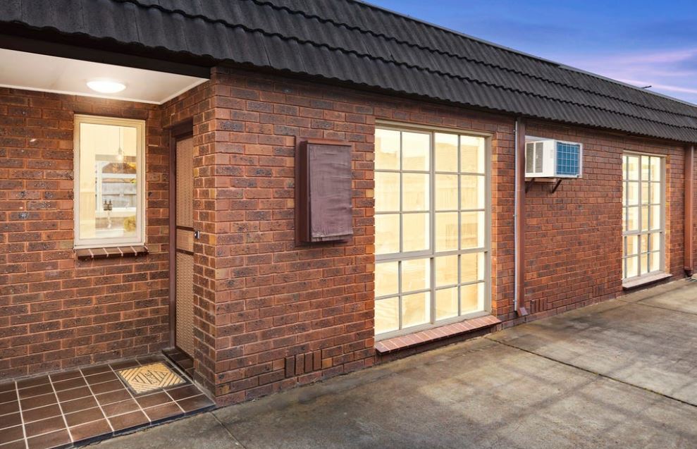 2/40 Crawley St, Reservoir, VIC 3073