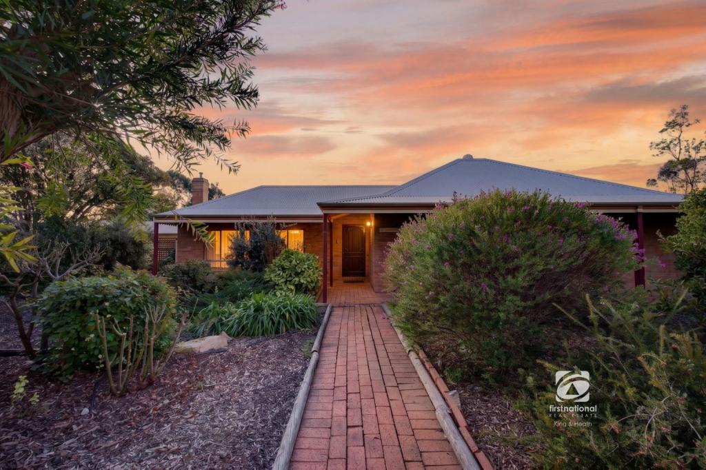 74 Howitt Ave, Eastwood, VIC 3875