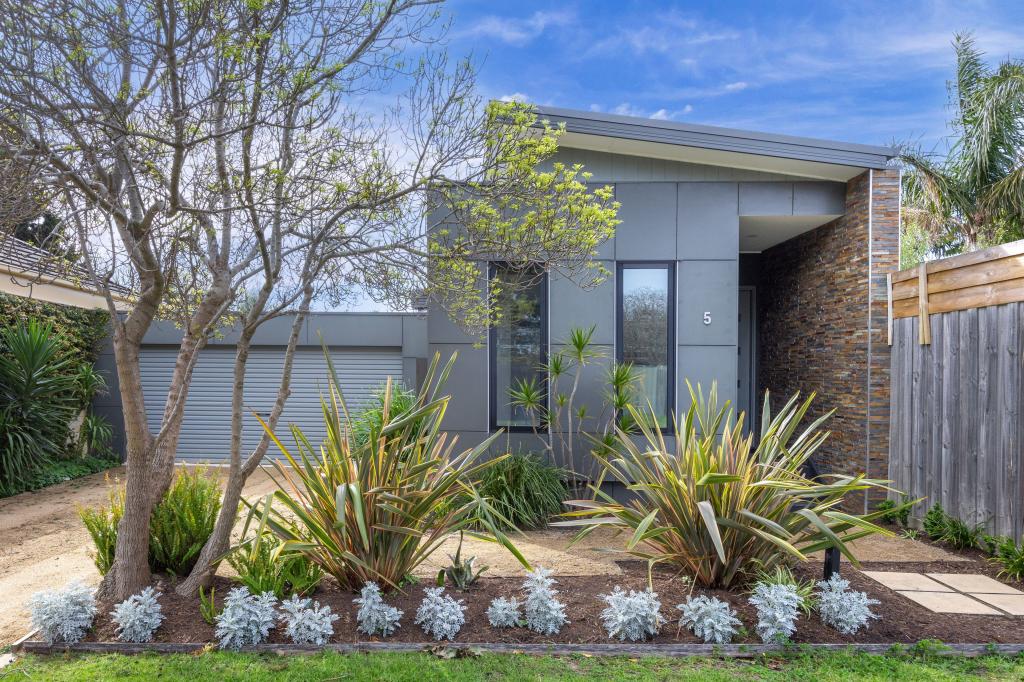 5 Staughton Ave, Capel Sound, VIC 3940