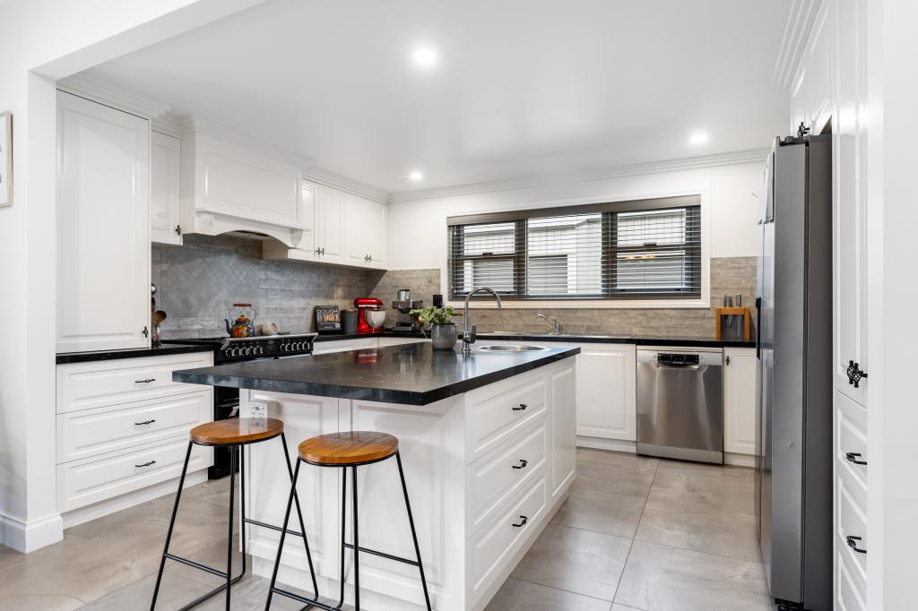 374 Kaitlers Rd, Springdale Heights, NSW 2641
