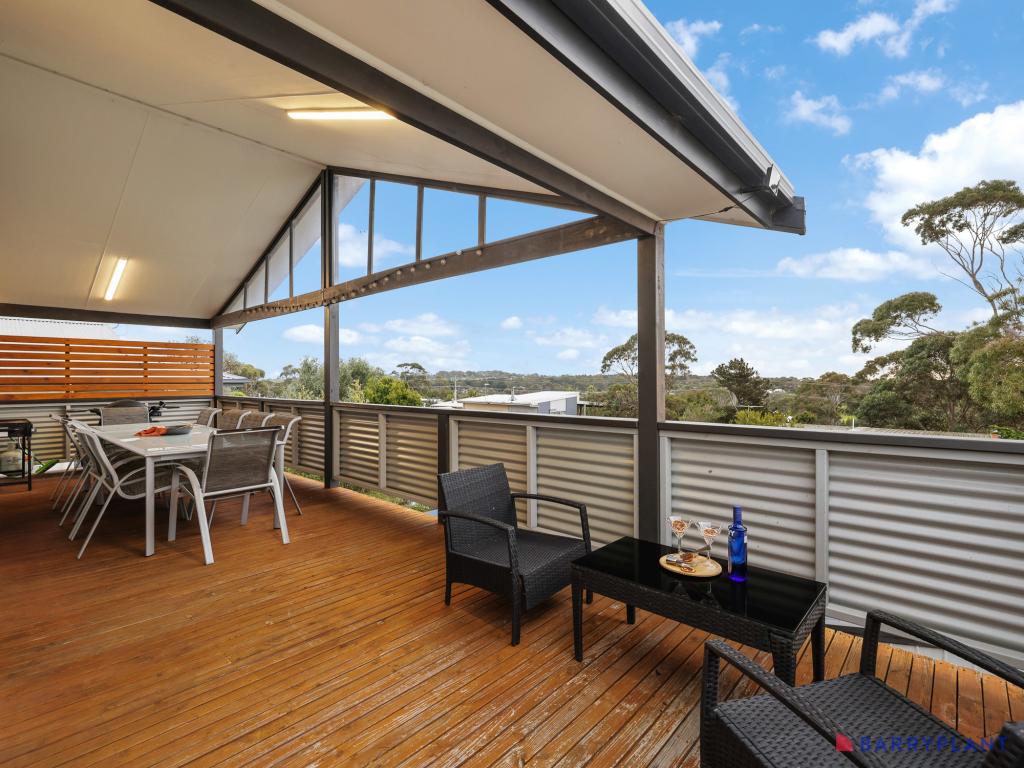 24 Bayview Dr, Cowes, VIC 3922