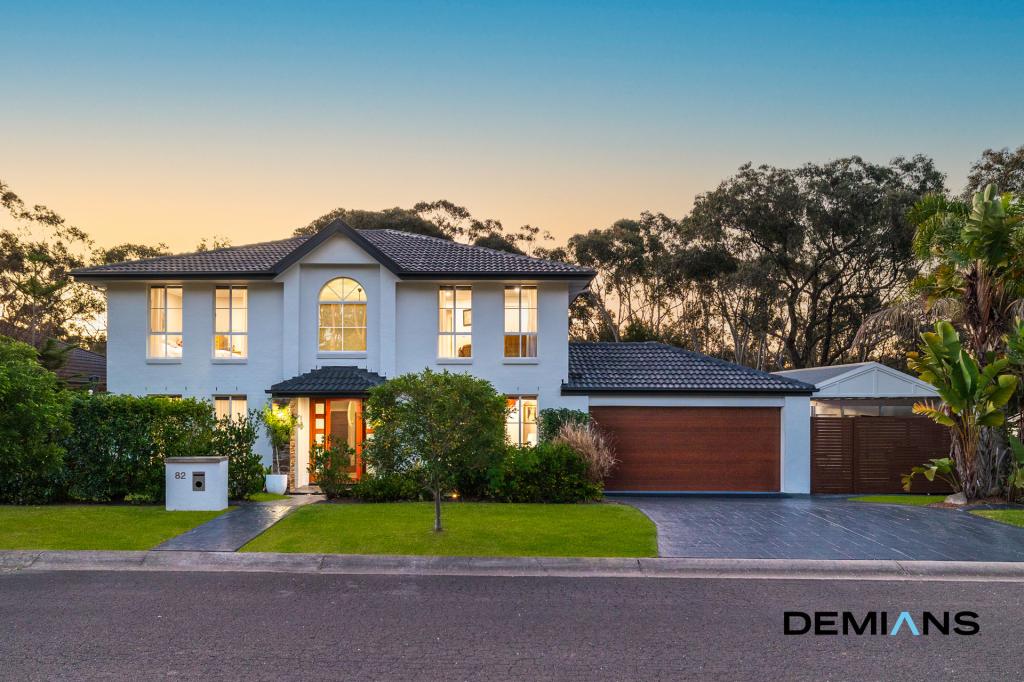 82 Corryton Ct, Wattle Grove, NSW 2173