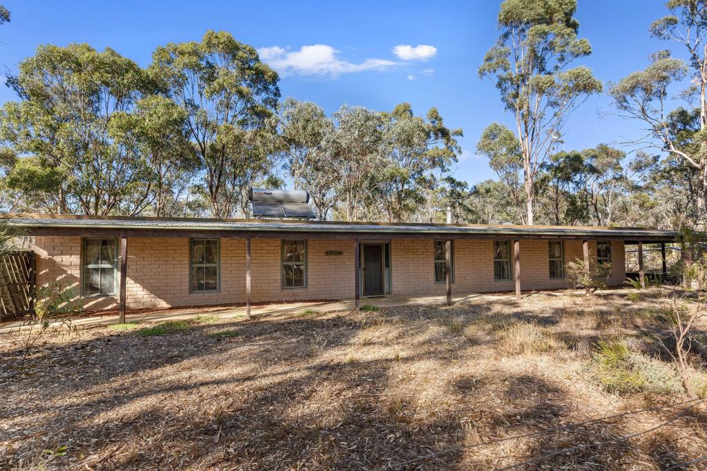 202 Turners Rd, Strathfieldsaye, VIC 3551