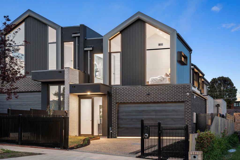31a Gillard St, Burwood, VIC 3125