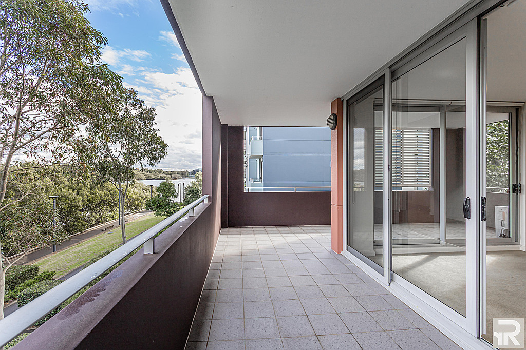 205/2 Shoreline Dr, Rhodes, NSW 2138