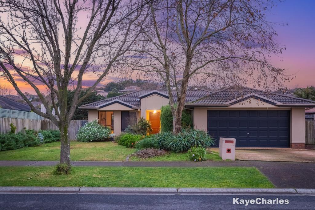 3 Castle Ct, Beaconsfield, VIC 3807